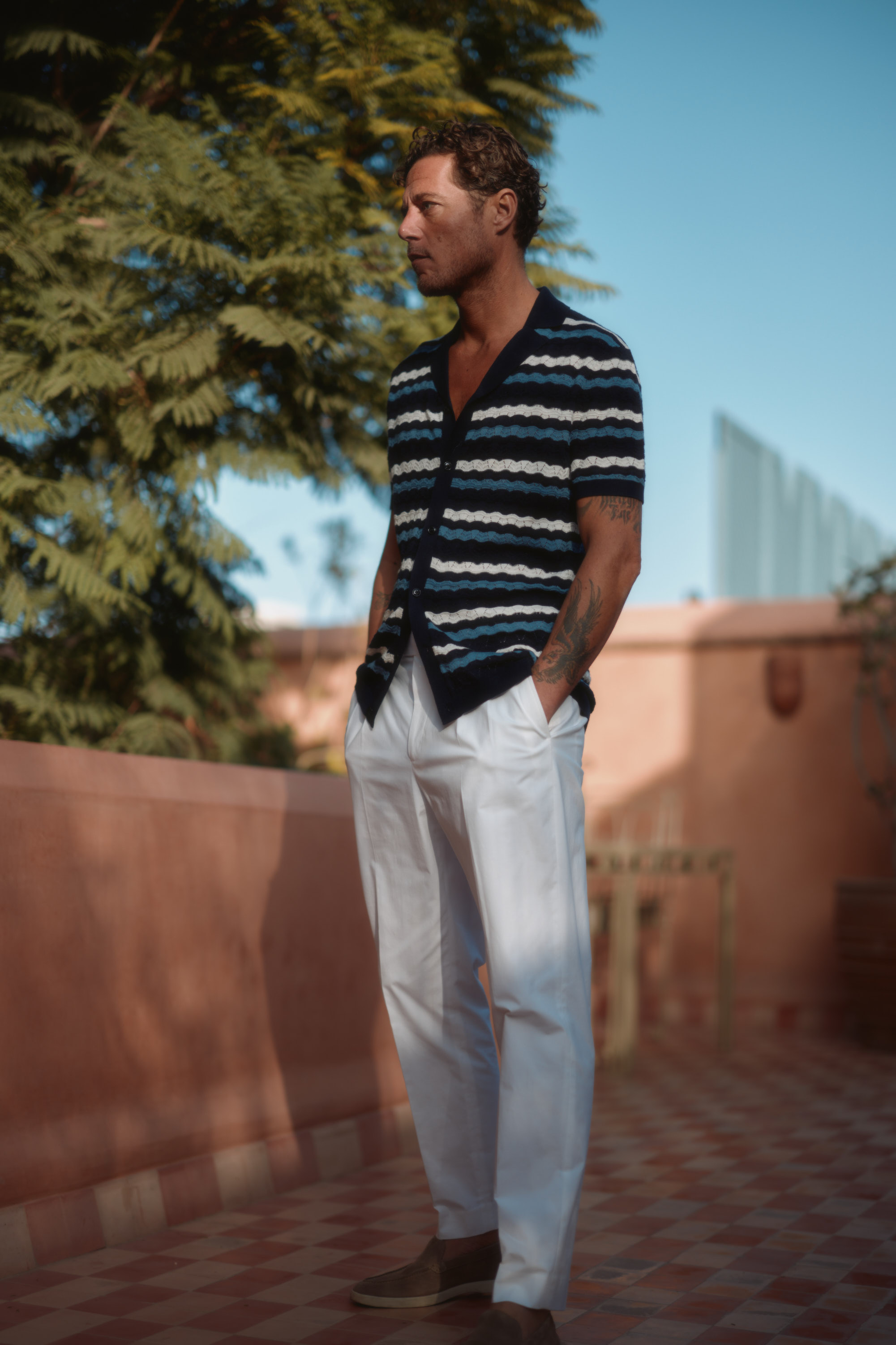 item.ImageAlternativeTextWithFallback