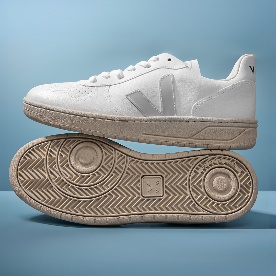 item.ImageAlternativeTextWithFallback