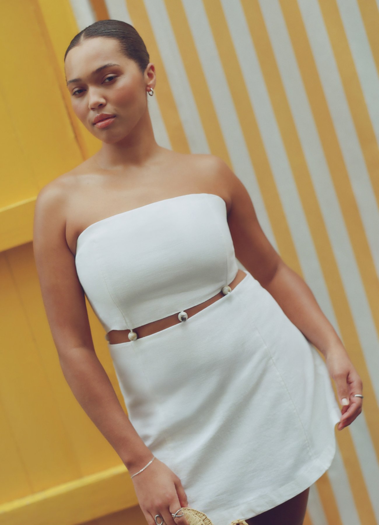 item.ImageAlternativeTextWithFallback