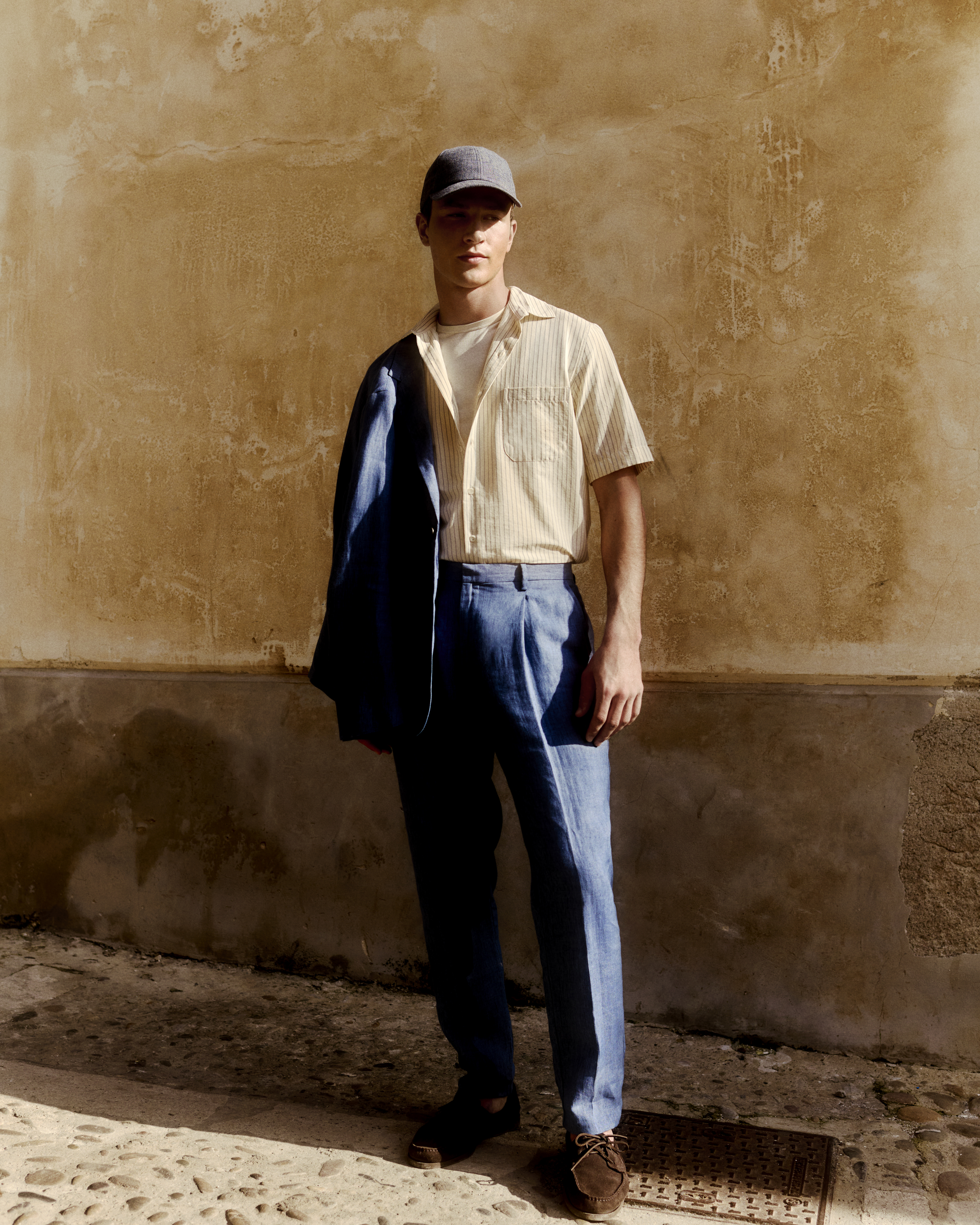 item.ImageAlternativeTextWithFallback