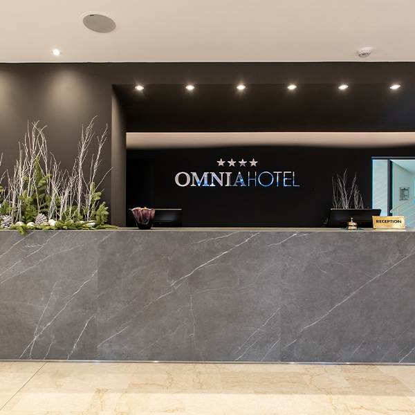 Omnia Hotel