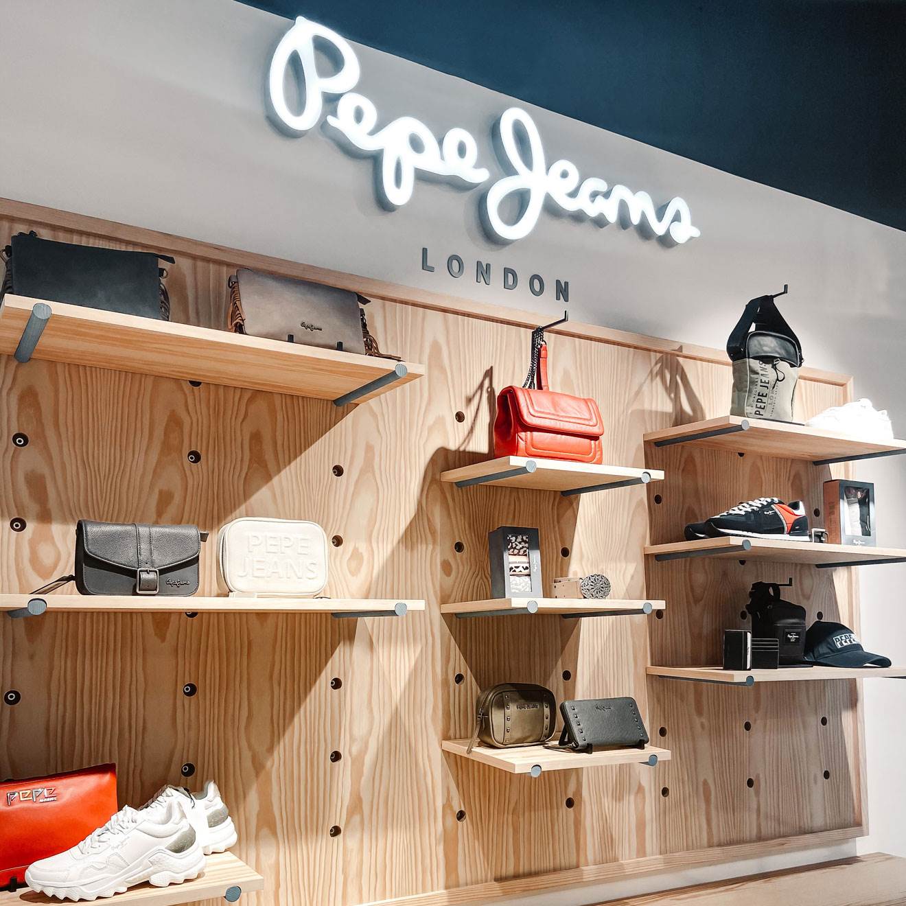 Pepe Jeans