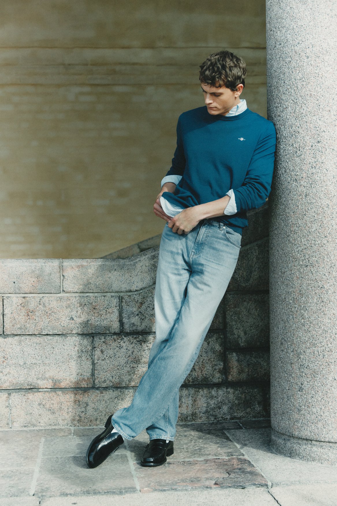 item.ImageAlternativeTextWithFallback